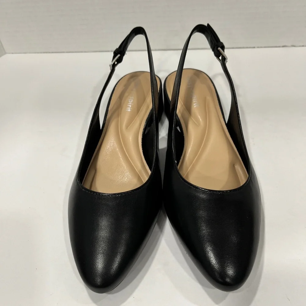Easy Spirit Womens Cassius Pointed Toe Block Heel Pumps. Size 5.5. Color: Black‎